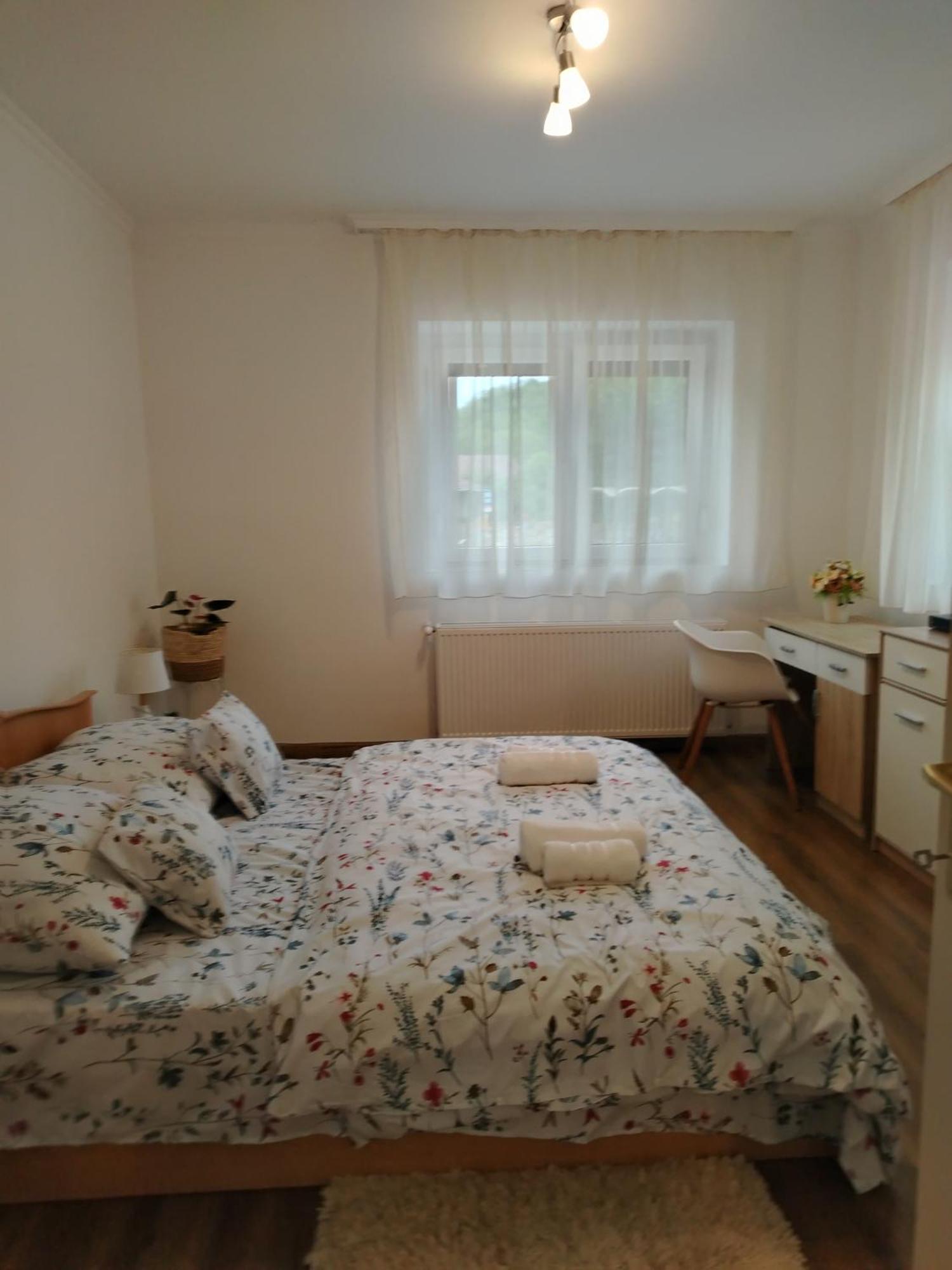Kaptarko Apartmanhaz Demjen Ngoại thất bức ảnh